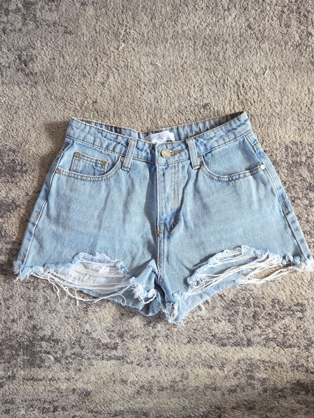 Missguided Light Wash Distressed Denim Shorts Size 0